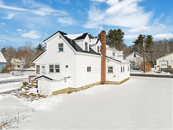 $314,900 | 26 Purple Heart Highway, Brooks, ME 04921