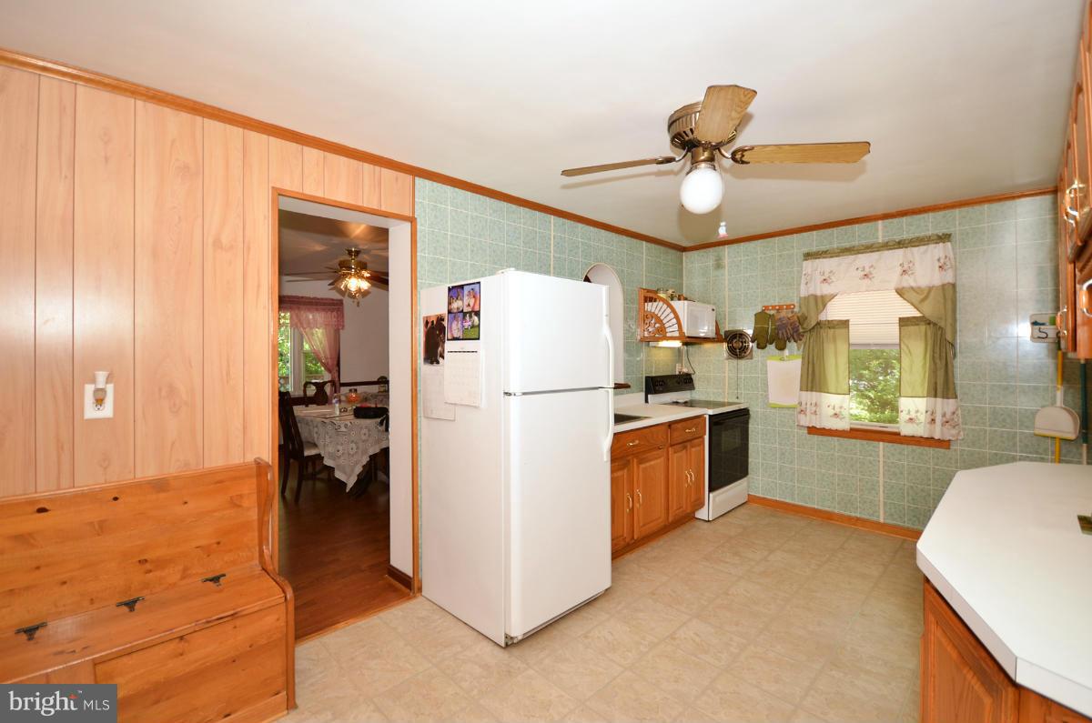 8346 Old Philadelphia Road Baltimore, MD 21237 - Photo 11 of 30 Kitchen