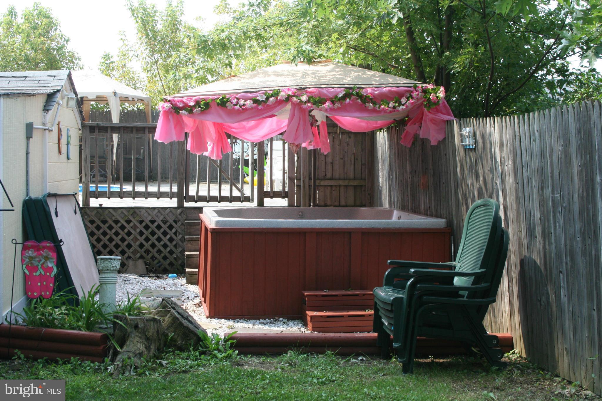 8346 Old Philadelphia Road Baltimore, MD 21237 - Photo 5 of 30 Hot tub