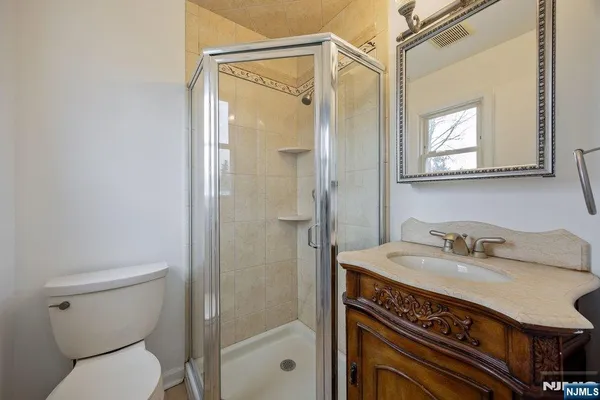 $4,750 | 327 Webster Drive, New Milford, NJ 07646