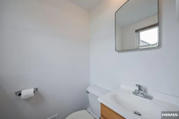 $4,750 | 327 Webster Drive, New Milford, NJ 07646