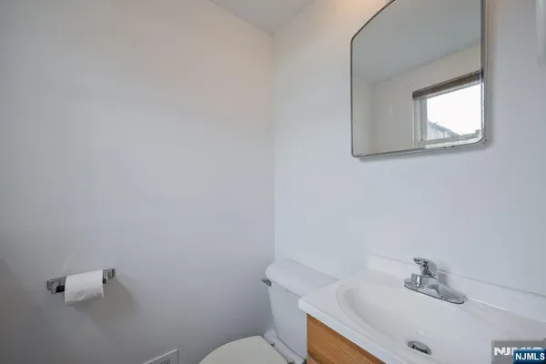 $4,750 | 327 Webster Drive, New Milford, NJ 07646