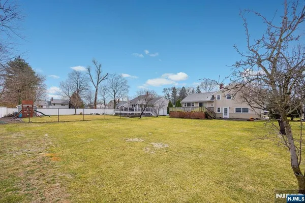 $4,750 | 327 Webster Drive, New Milford, NJ 07646