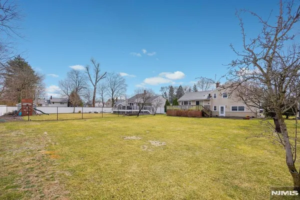 $4,750 | 327 Webster Drive, New Milford, NJ 07646