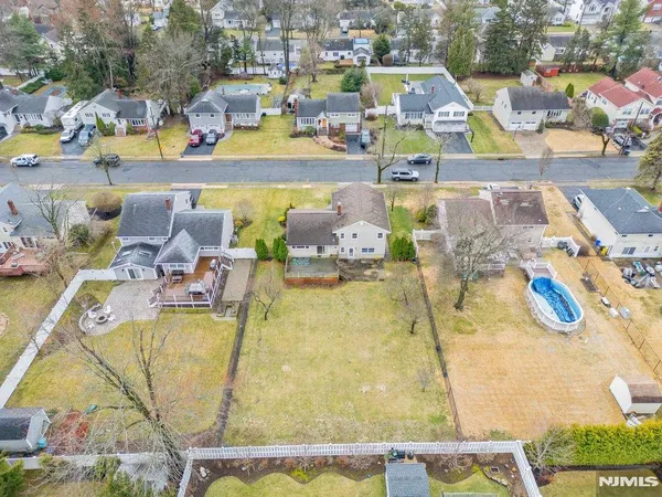 $4,750 | 327 Webster Drive, New Milford, NJ 07646