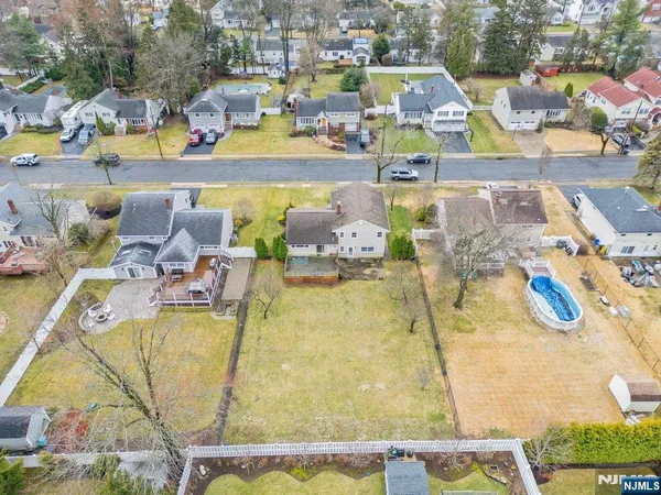 $4,750 | 327 Webster Drive, New Milford, NJ 07646