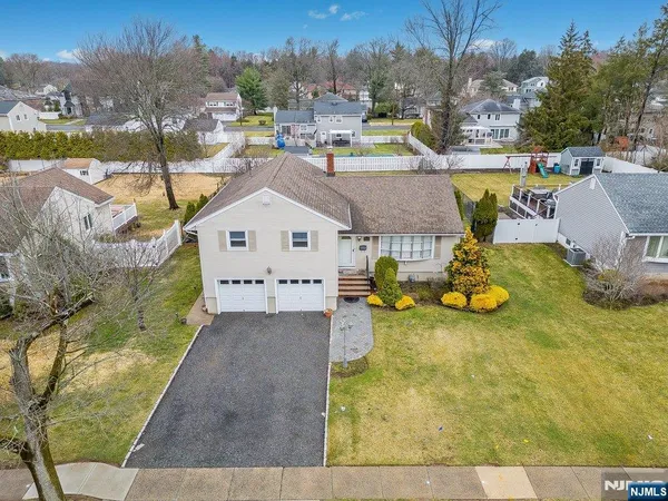 $4,750 | 327 Webster Drive, New Milford, NJ 07646