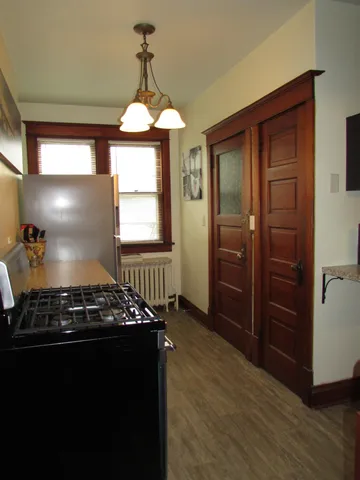 $1,675 | 1611 1/2 Hammond Avenue, Superior, WI 54880