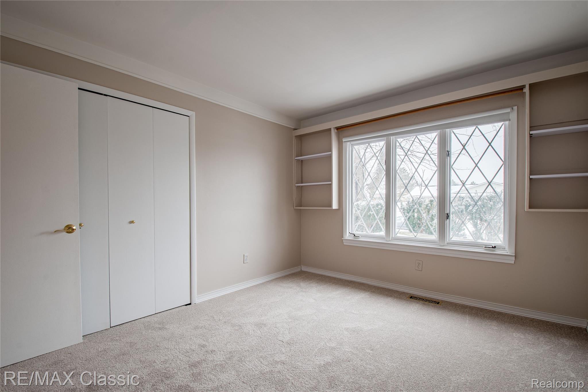 22734 Chestnut Tree Novi, MI 48375 - Photo 23 of 30 22734 Chestnut Tree Guest Bedroom #2