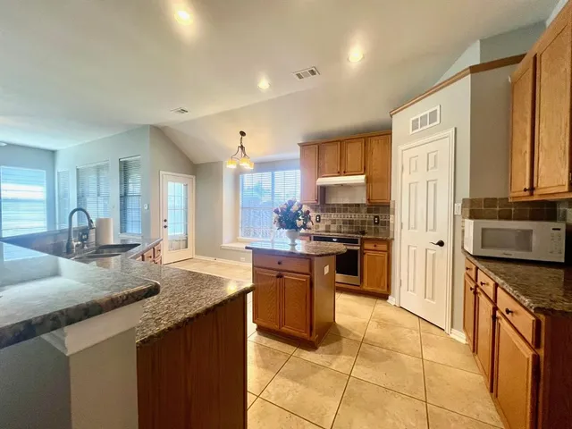 $2,595 | 2011 Greenfield Lane, Allen, TX 75013