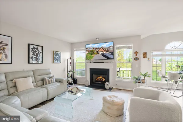 $4,200 | 43272 Baltusrol Terrace, Ashburn, VA 20147