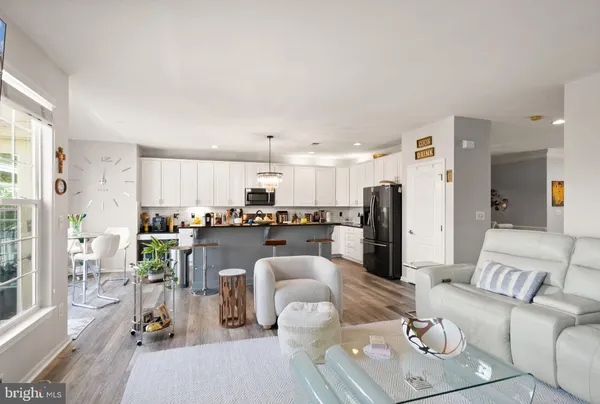 $4,200 | 43272 Baltusrol Terrace, Ashburn, VA 20147