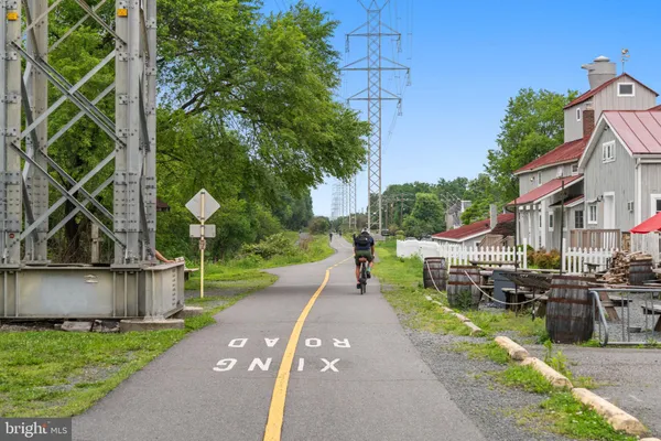 $4,200 | 43272 Baltusrol Terrace, Ashburn, VA 20147