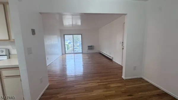 $1,750 | 369 Washington Avenue, Unit E7, Victory Gardens, NJ 07801