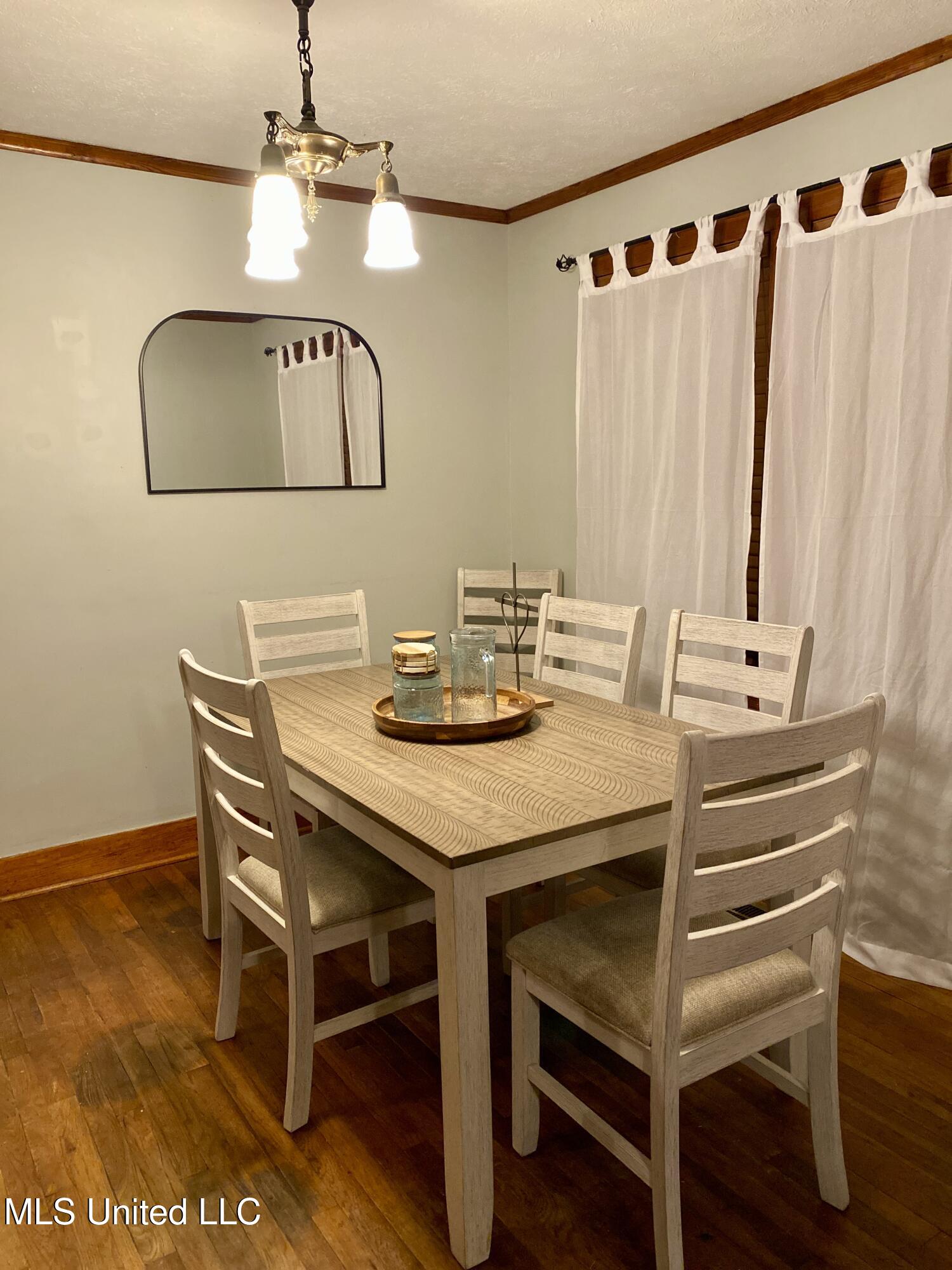 403 North Van Buren Street Carthage, MS 39051 - Photo 13 of 43 IMG_1597