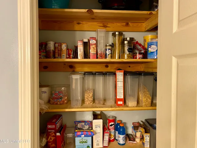 $159,900 | 403 North Van Buren Street, Carthage, MS 39051