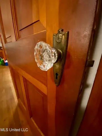 $159,900 | 403 North Van Buren Street, Carthage, MS 39051