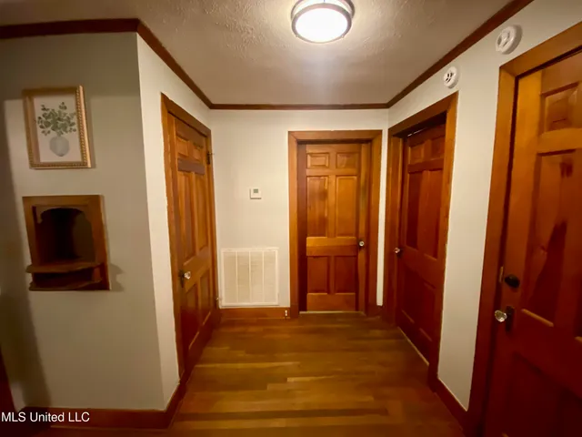 $159,900 | 403 North Van Buren Street, Carthage, MS 39051