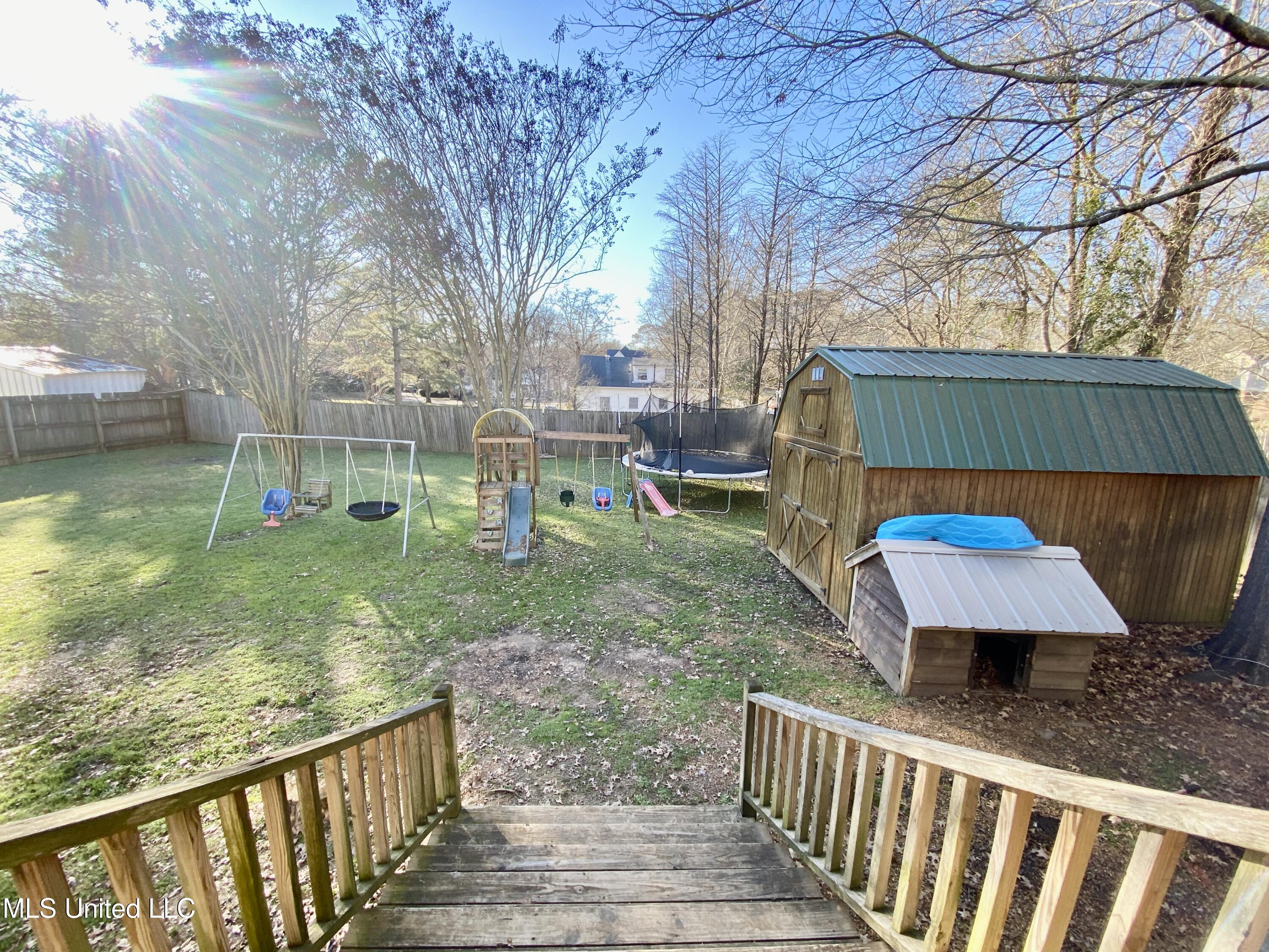 403 North Van Buren Street Carthage, MS 39051 - Photo 41 of 43 IMG_1603