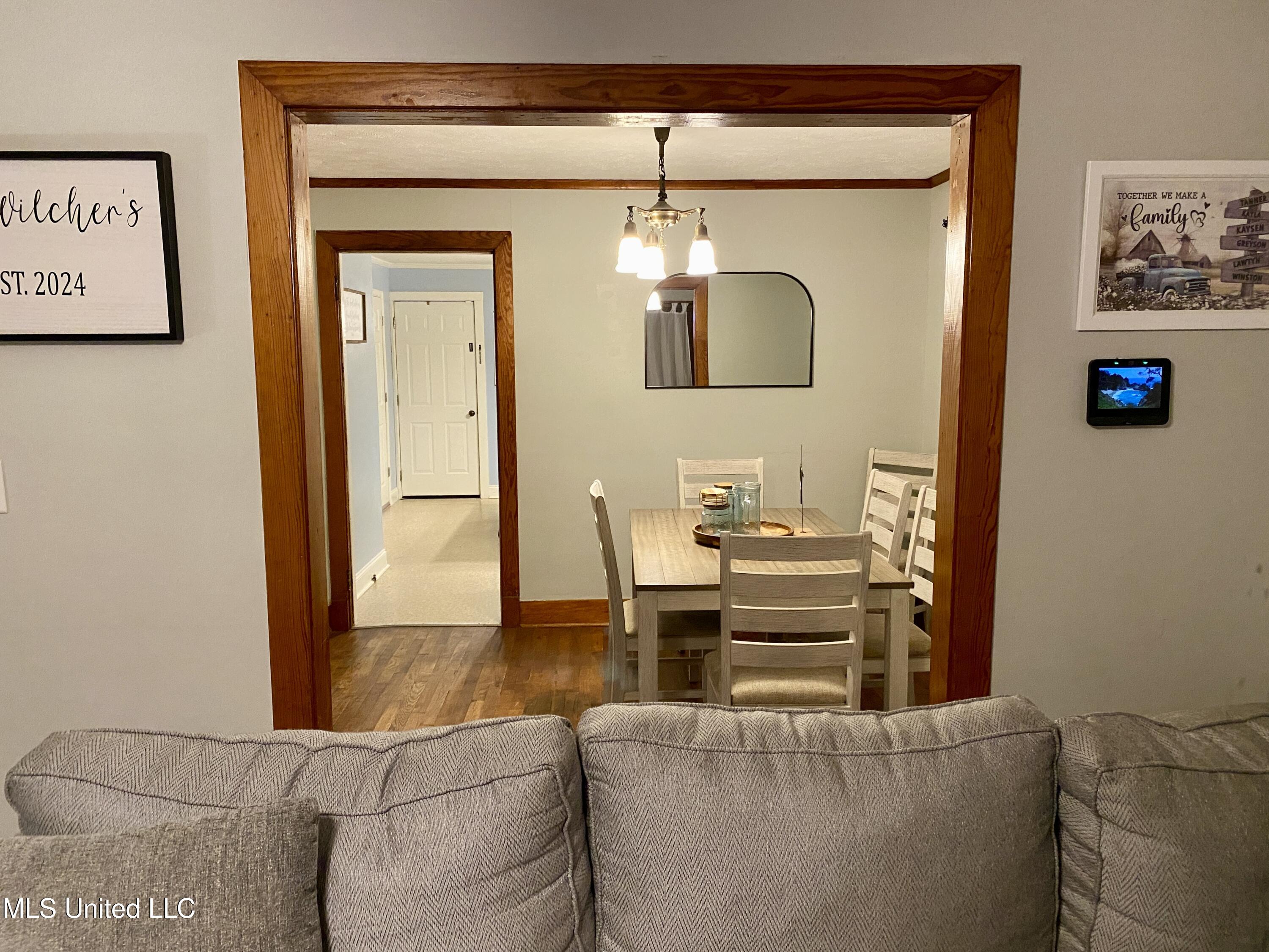 403 North Van Buren Street Carthage, MS 39051 - Photo 9 of 43 IMG_1596