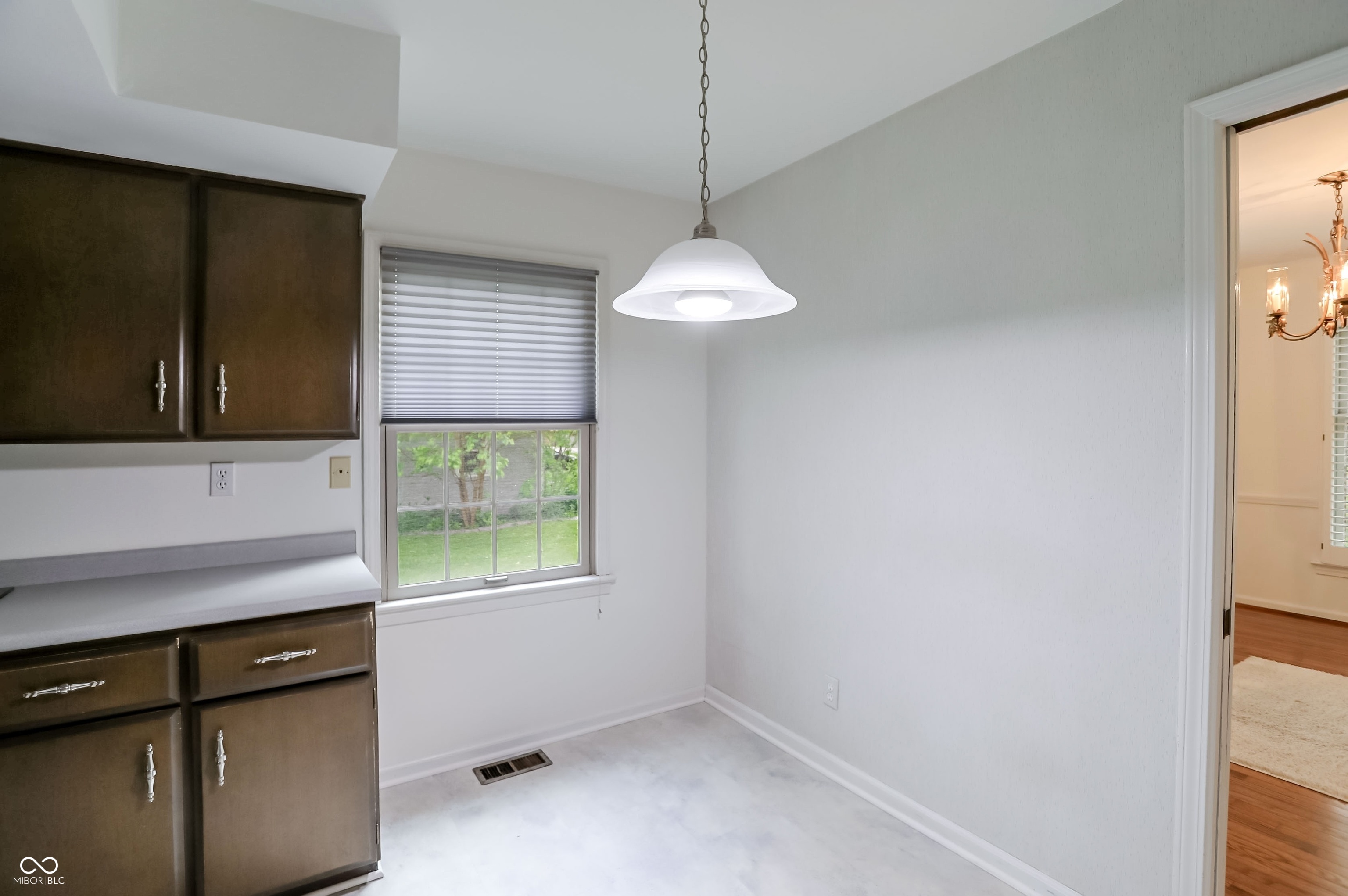 7363 Johnson Road Indianapolis, IN 46250 - Photo 16 of 77