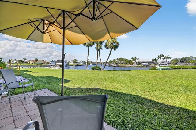 $298,500 | 1028 Apollo Beach Boulevard, Unit 114, Apollo Beach, FL 33572