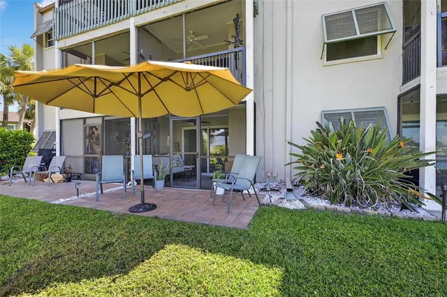 $298,500 | 1028 Apollo Beach Boulevard, Unit 114, Apollo Beach, FL 33572