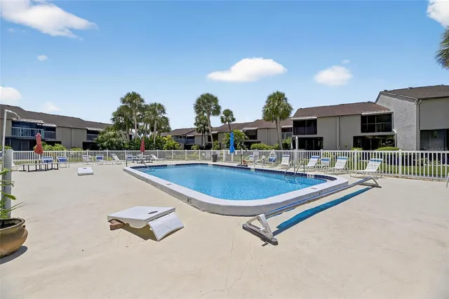 $298,500 | 1028 Apollo Beach Boulevard, Unit 114, Apollo Beach, FL 33572