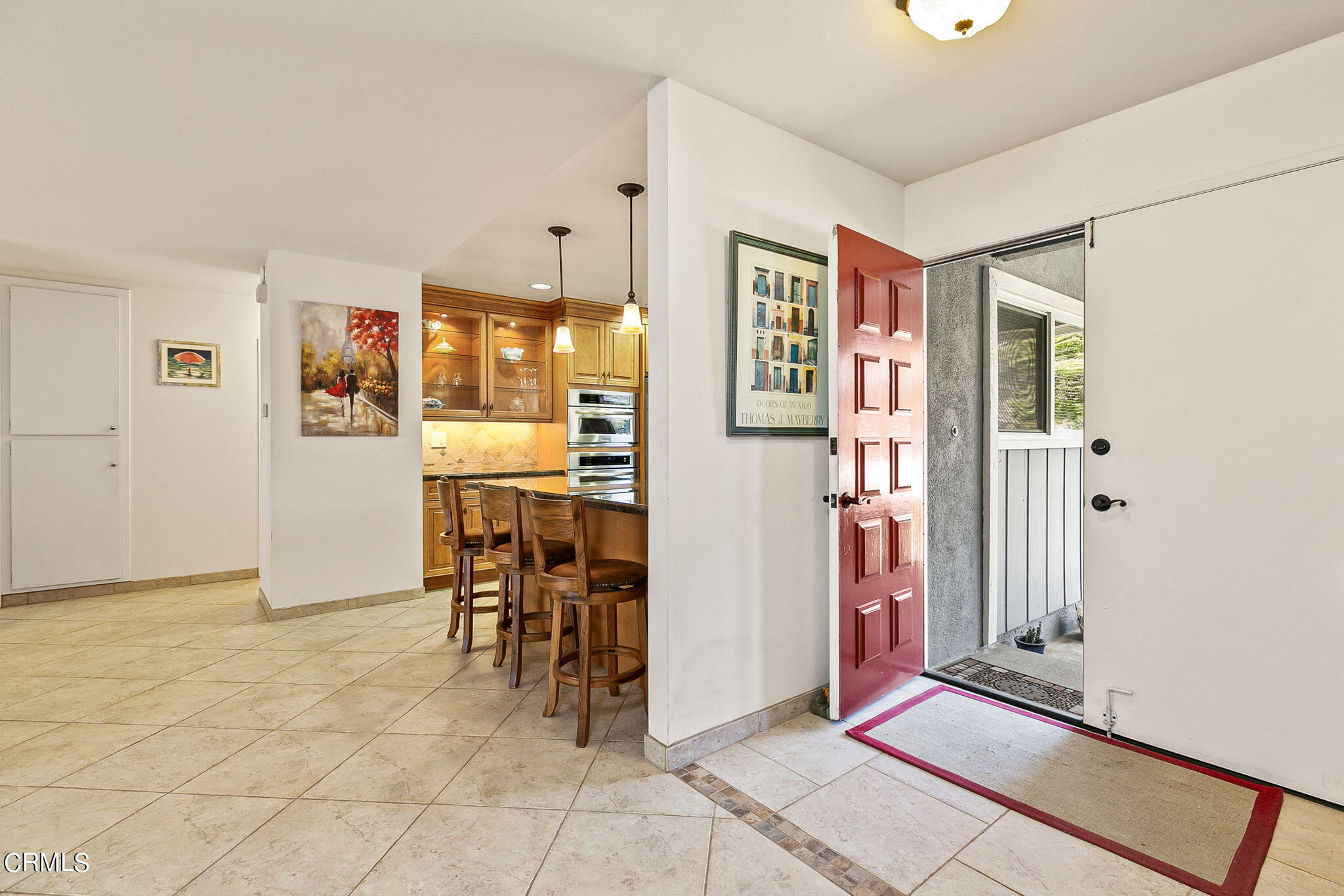 1201 Astoria Place Oxnard, CA 93030 - Photo 11 of 25 Entry