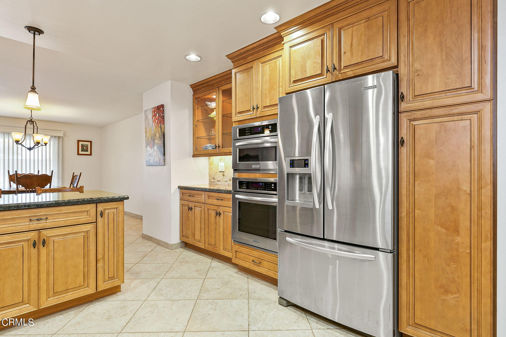 1201 Astoria Place Oxnard, CA 93030 - Photo 14 of 25 15-web-or-mls-UpmarketMedia_1201Astoria-