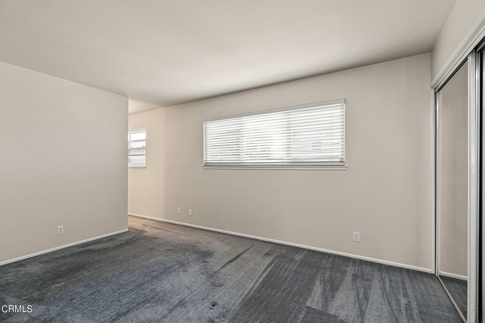 1201 Astoria Place Oxnard, CA 93030 - Photo 17 of 25 master suite