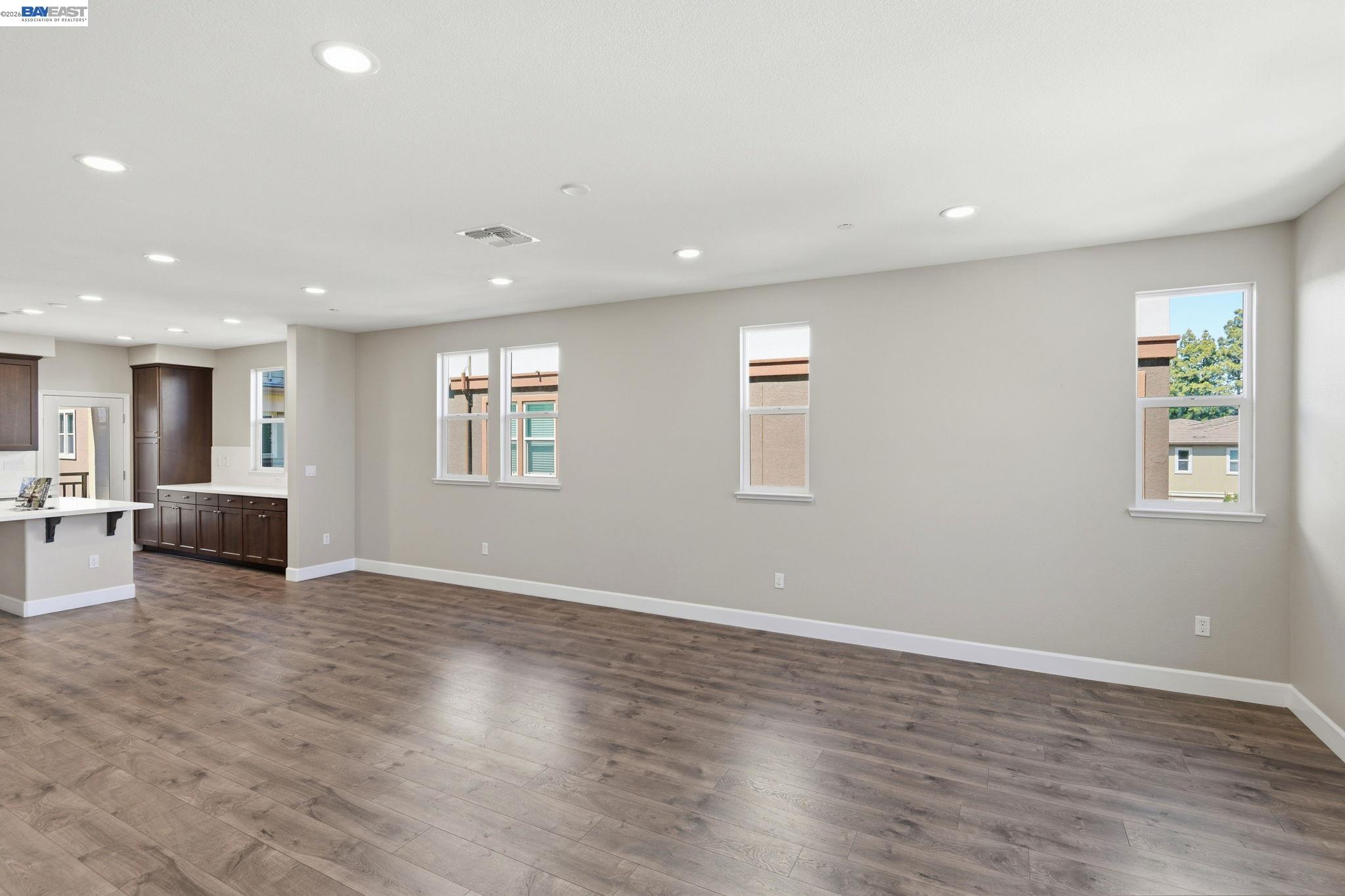 437 Ryan Terrace San Ramon, CA 94583 - Photo 4 of 37