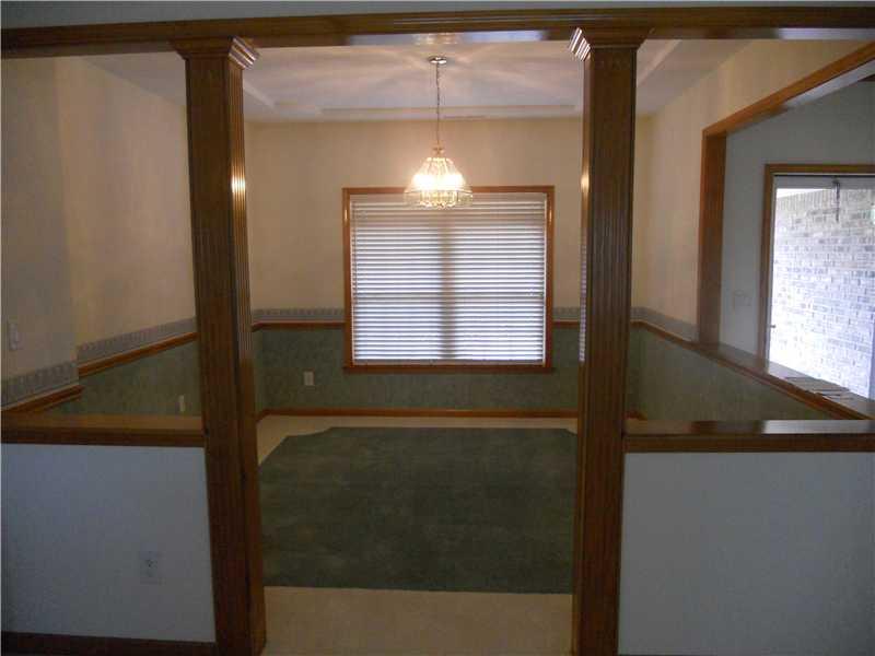 8103 Mathews Road Indianapolis, IN 46259 - Photo 6 of 17 Gallery Image 6