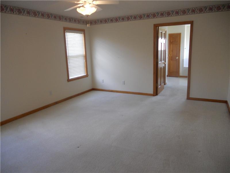 8103 Mathews Road Indianapolis, IN 46259 - Photo 8 of 17 Gallery Image 8