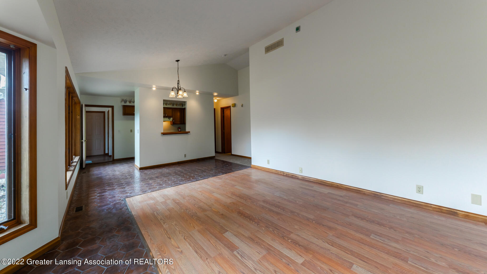 996 West Dansville Road Mason, MI 48854 - Photo 7 of 28 996WDansville07
