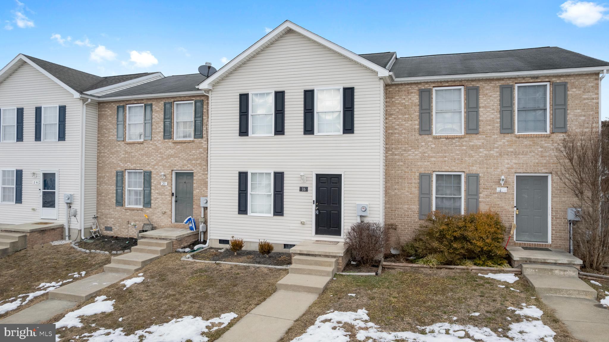 16 Chalk Lane Inwood, WV 25428 - Photo 3 of 19