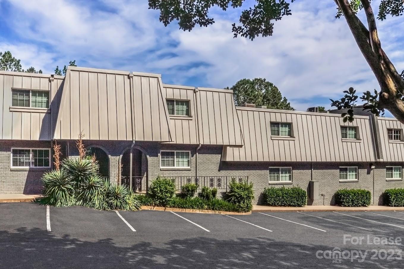 100 Matador Lane, Unit 125, Charlotte, NC 28209 Compass