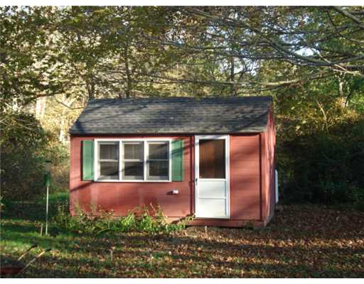 19 Walker Road Foster, RI 02825 - Photo 17 of 20 Studio/Study/Office. Studio with heat & electricity!