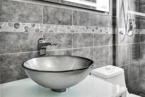 $438,000 | 4611 Northwest 12th Drive, Deerfield Beach, FL 33064