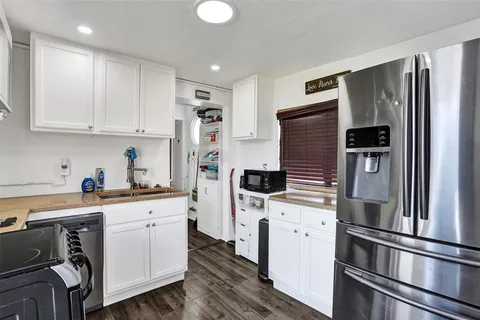 $438,000 | 4611 Northwest 12th Drive, Deerfield Beach, FL 33064