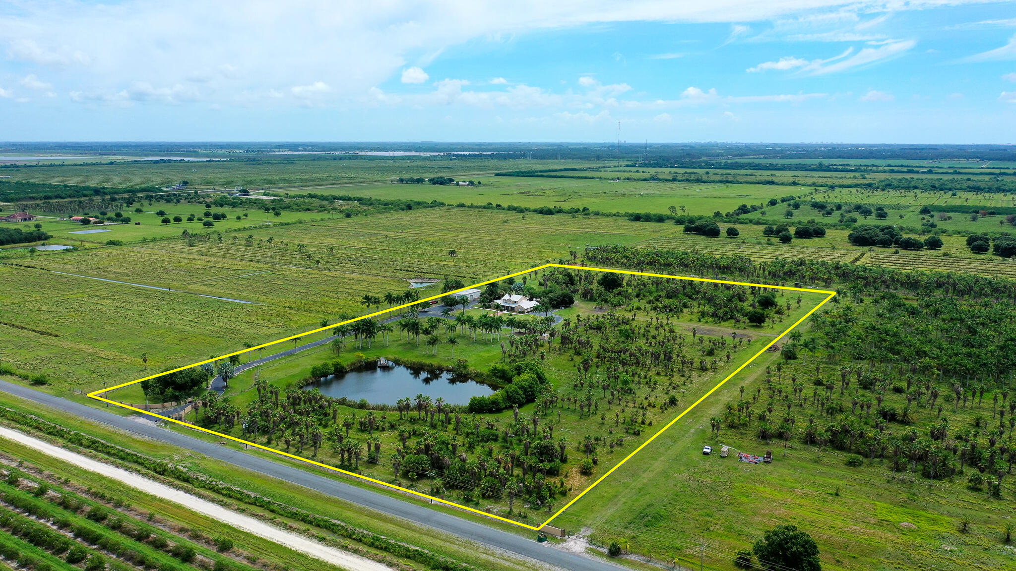 1302 Godwin Road Fort Pierce, FL 34945 - Photo 29 of 34 02