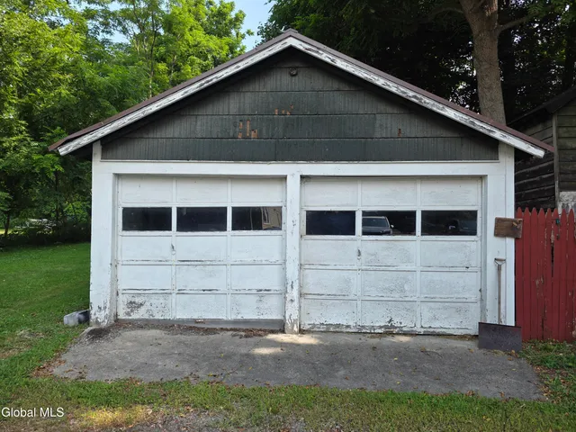 $289,000 | 76 West Grand Street, Palatine Bridge, NY 13428