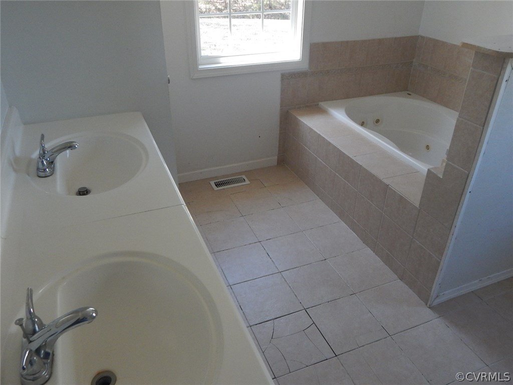 574 Indian Neck Road Newtown, VA 23126 - Photo 14 of 21 Gallery Image 14