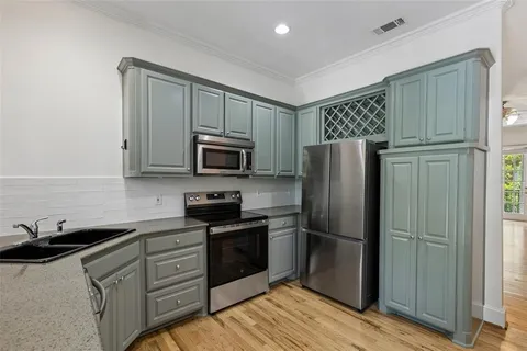 $550,000 | 5726 La Vista Drive, Dallas, TX 75206