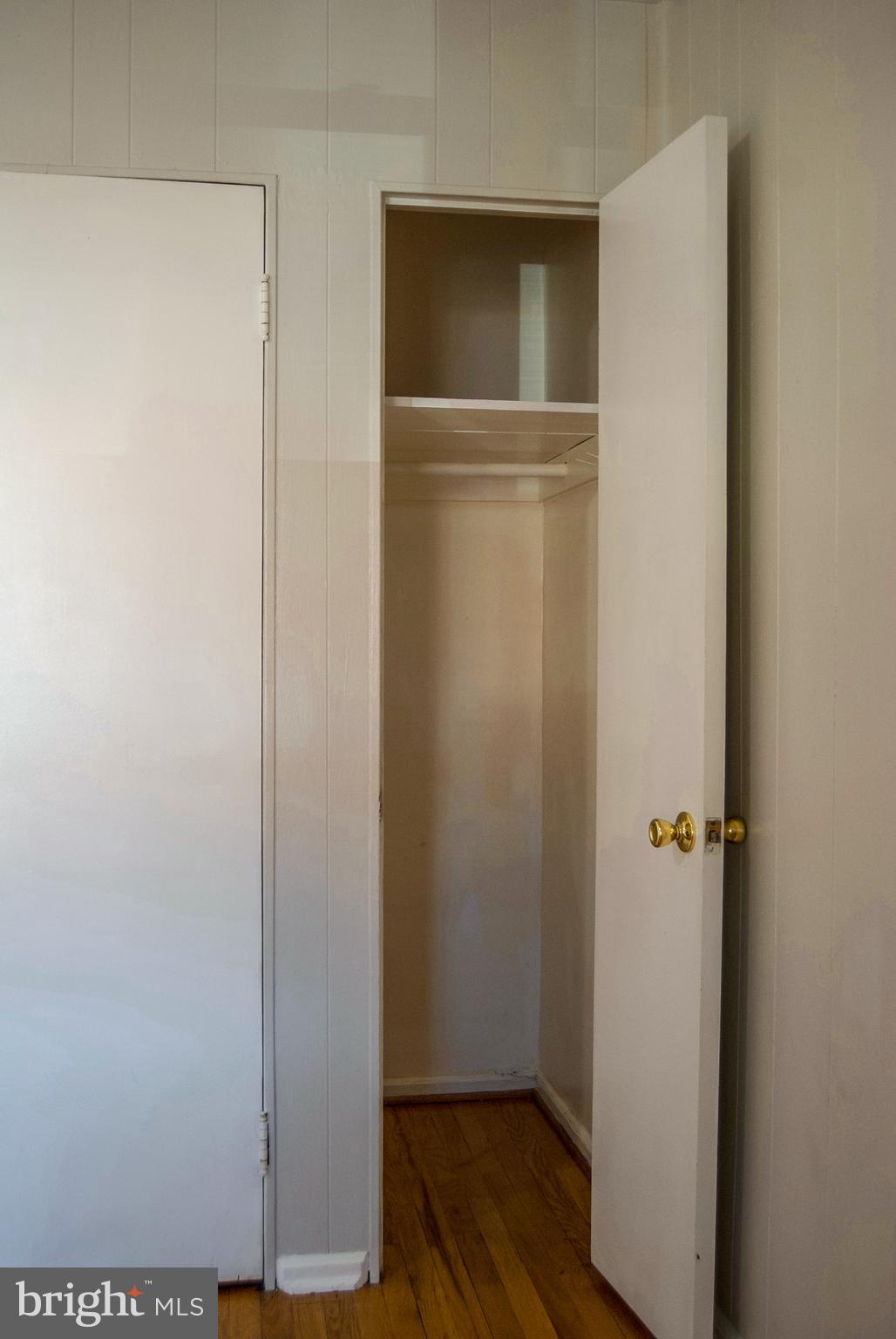 8009 Gray Haven Road Baltimore, MD 21222 - Photo 3 of 22 Gallery Image 3