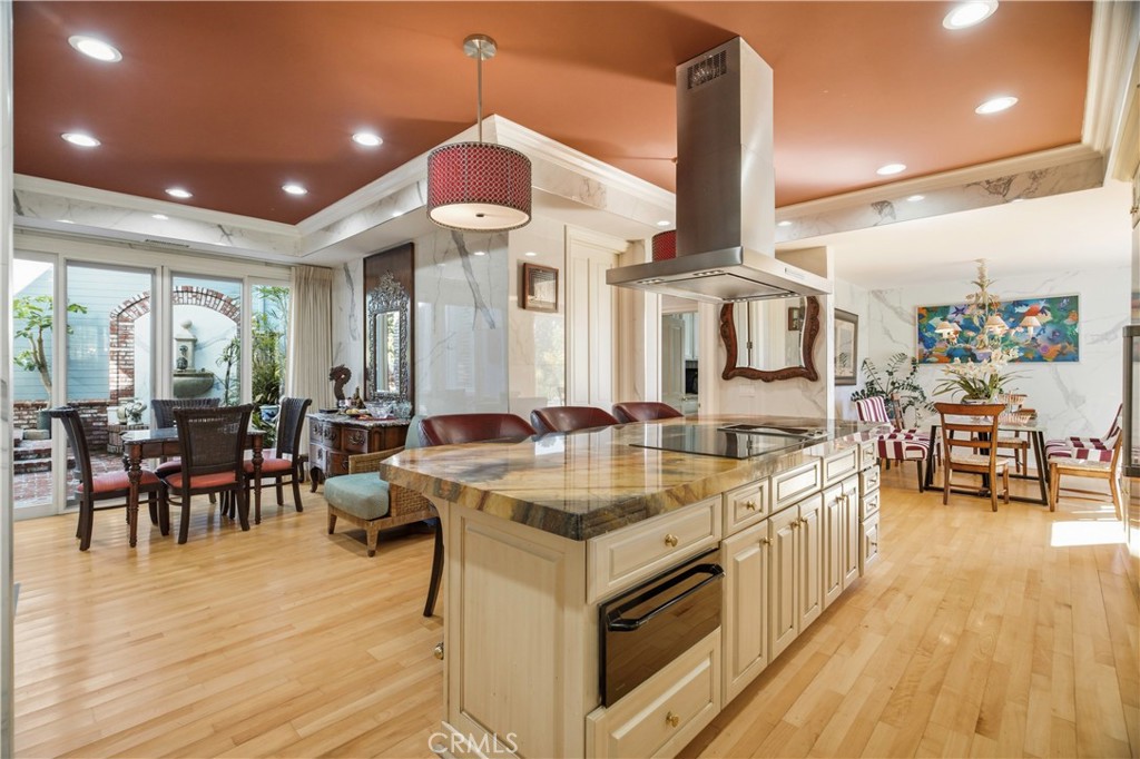1 Royal St George Road Newport Beach, CA 92660 - Photo 9 of 65