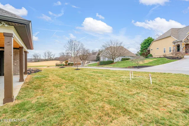 $750,000 | 204 Goldcrest Drive, Vonore, TN 37885