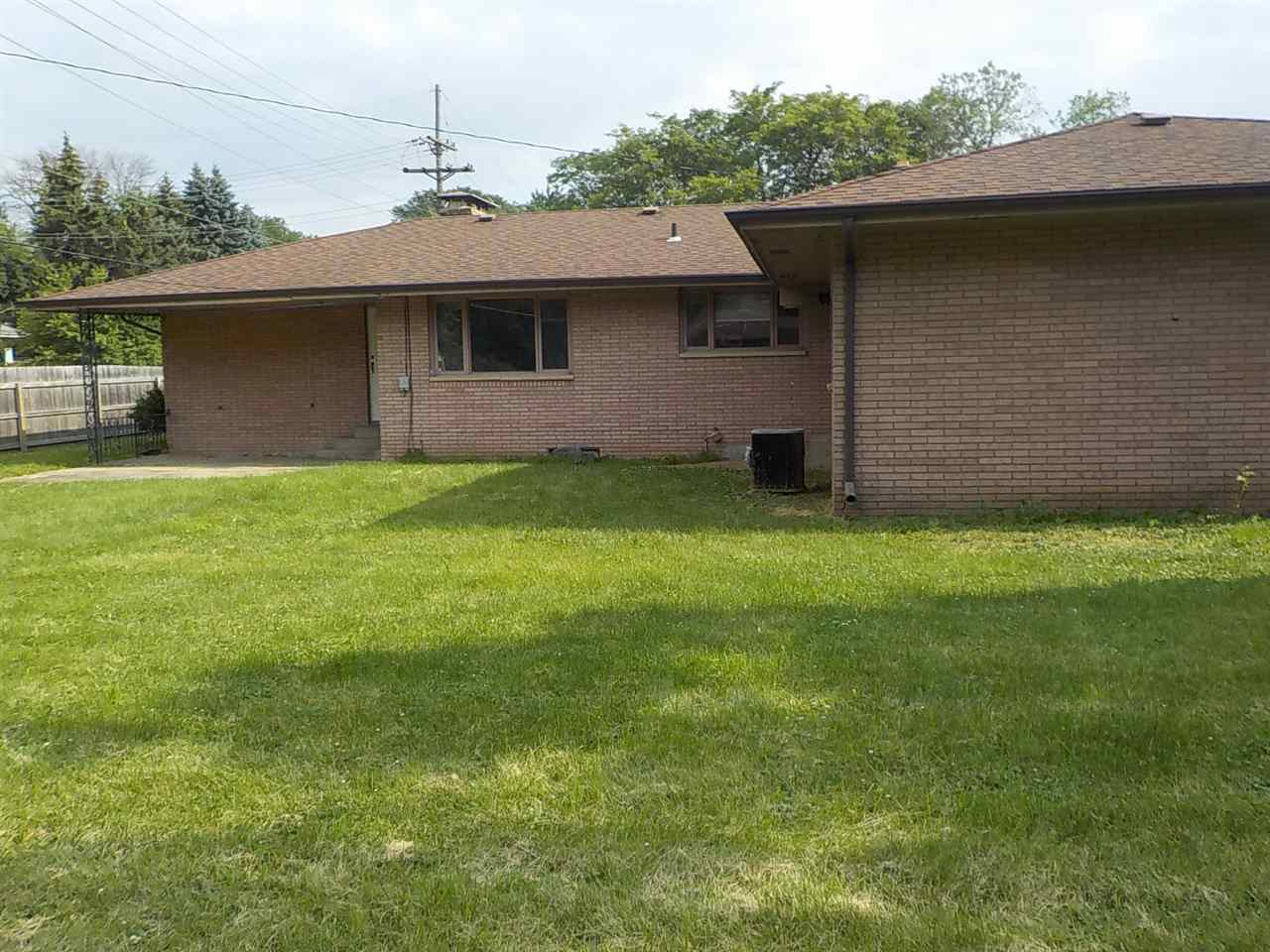 2119 Halsted Road Rockford, IL 61103 - Photo 15 of 16 Gallery Image 15