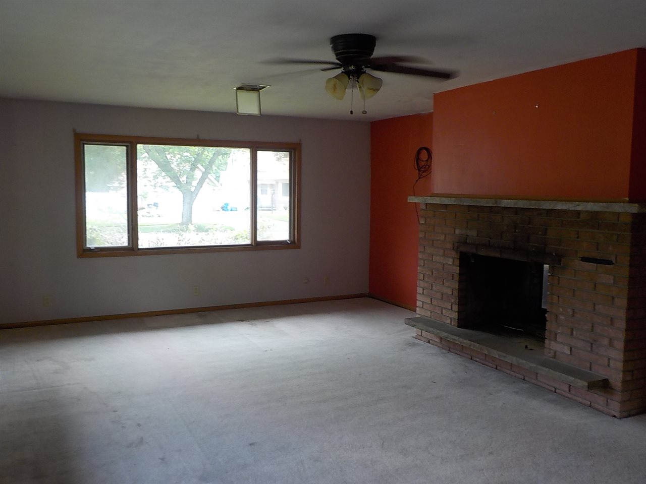 2119 Halsted Road Rockford, IL 61103 - Photo 7 of 16 Gallery Image 7