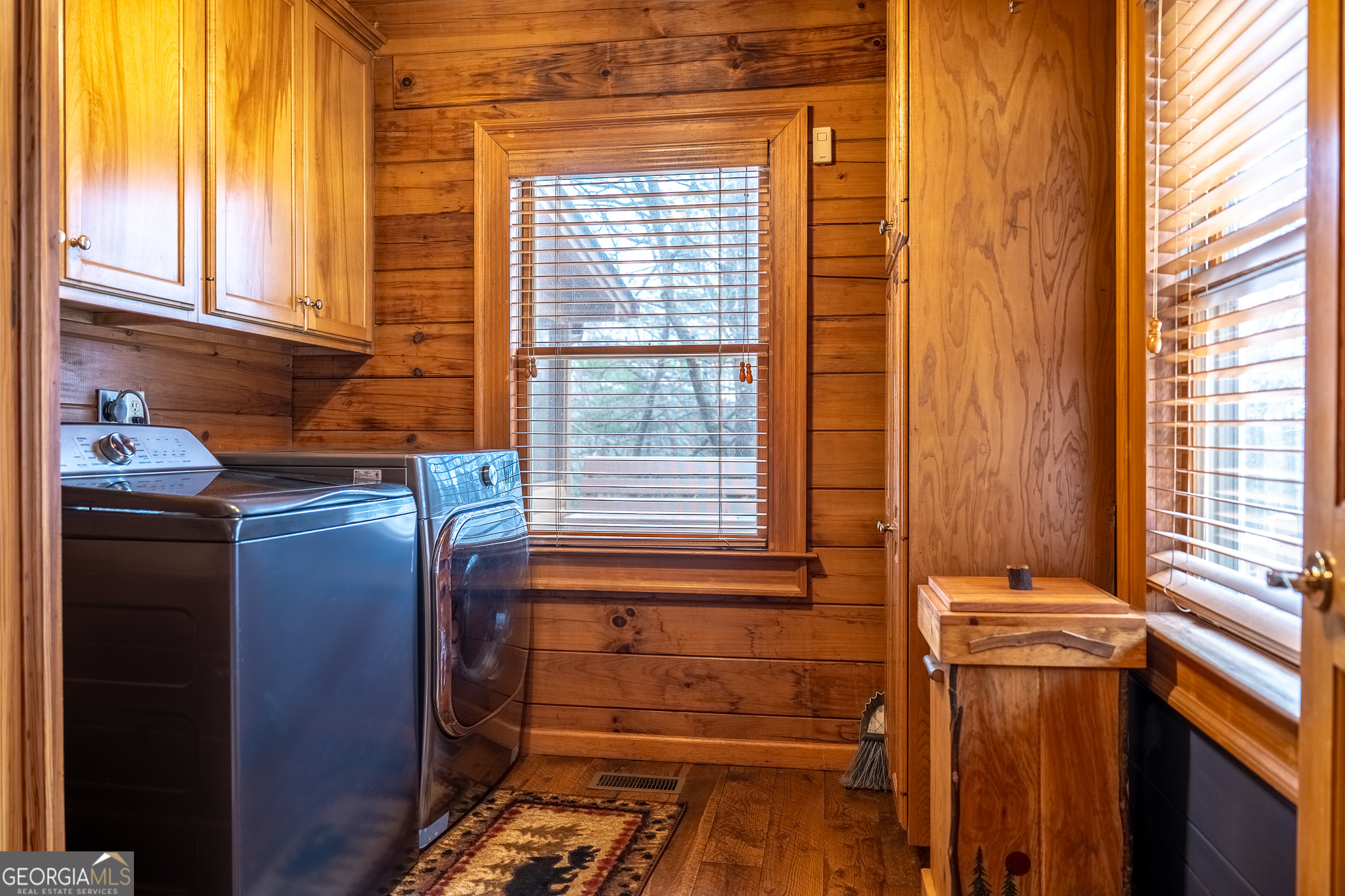 1427 Cherry Lake Drive Blue Ridge, GA 30513 - Photo 16 of 89